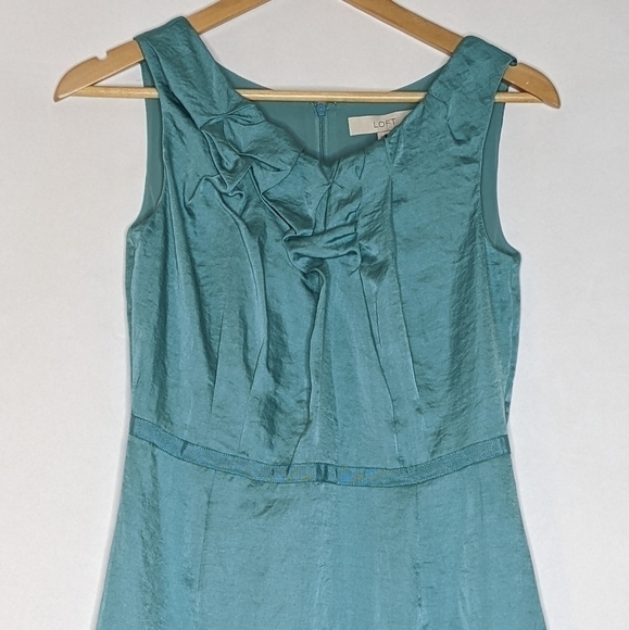 ANN TAYLOR LOFT SHEATH DRESS 0 AQUA BLUE SLEEVELESS KNEE LENGTH COCKTAIL NWT - Picture 2 of 9